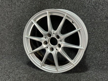 Load image into Gallery viewer, 1x Alufelge 17 Zoll A2464010102 Mercedes-Benz W246 W242 Rim Wheel FEL7998822359ub