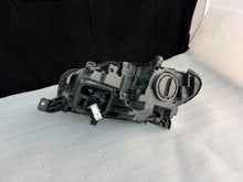Laden Sie das Bild in den Galerie-Viewer, Frontscheinwerfer Mercedes-Benz W166 A1668205559 Xenon Rechts Headlight SCH6469019865us