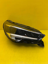 Laden Sie das Bild in den Galerie-Viewer, Frontscheinwerfer Opel Corsa F 39162654 LED Rechts Scheinwerfer Headlight SCH5205032600hh