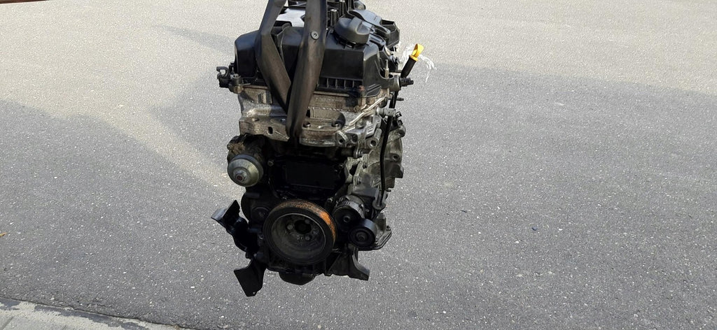 Motor Peugeot 2008 I HM01 1.2 VTI Benzin Engine Unkomplett