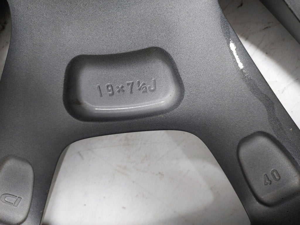 1x Alufelge 19 Zoll Toyota Rav V 4 Rim Wheel