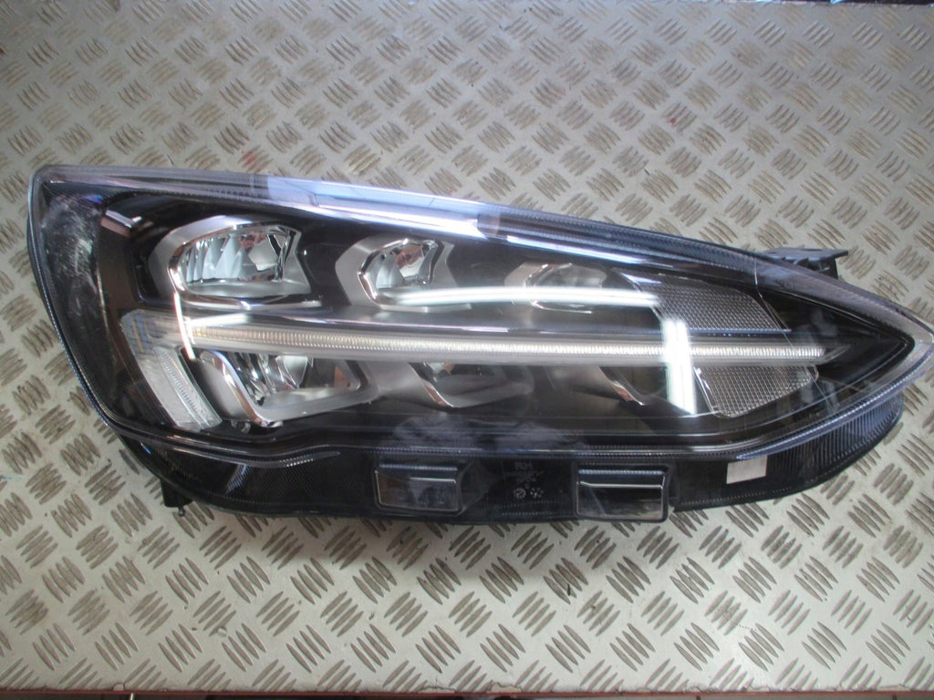 Frontscheinwerfer Ford Focus IV JX7B13E015-CE LED Ein Stück (Rechts oder Links)