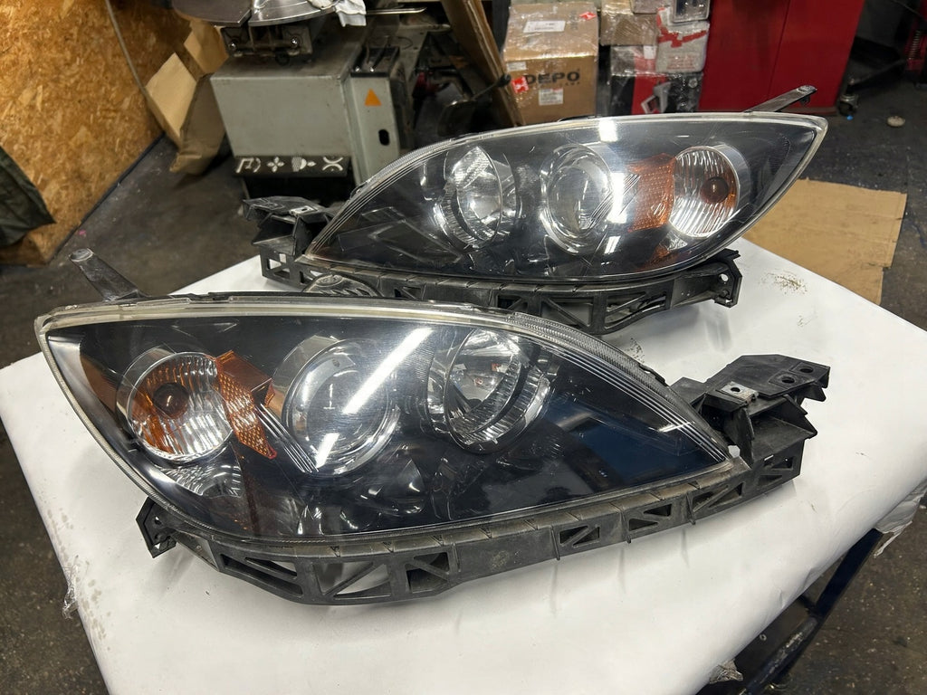 Frontscheinwerfer Mazda III Ein Stück (Rechts oder Links) Scheinwerfer Headlight