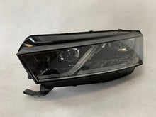 Laden Sie das Bild in den Galerie-Viewer, Frontscheinwerfer Skoda Octavia I 5E49410151 LED Links Scheinwerfer Headlight SCH5468908816jb