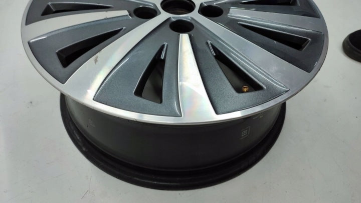 1x Alufelge 17 Zoll 3V0601025AH Skoda Superb Rim Wheel FEL5856700874as