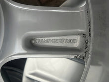 Laden Sie das Bild in den Galerie-Viewer, 4x Alufelge 17 Zoll 7.0" 5x112 37ET 8R0071497 Audi Rim Wheel FEL8609934751hu