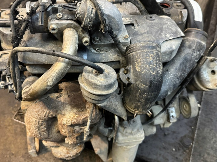 Motor VW Multivan ACV 2.5 TDI 102PS Diesel Engine Komplett MOT7835573840lh