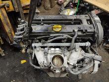 Laden Sie das Bild in den Galerie-Viewer, Motor Chevrolet Captiva Z24SED 2.4 2007 Benzin Engine Komplett MOT7439615454on