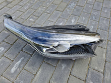 Laden Sie das Bild in den Galerie-Viewer, Frontscheinwerfer Kia Ceed J792111040 LED Rechts Scheinwerfer Headlight
