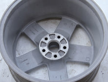 Load image into Gallery viewer, 1x Alufelge 18 Zoll 8.0&quot; 5x112 43ET 4E0601025L Audi A8 Rim Wheel