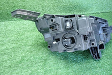 Laden Sie das Bild in den Galerie-Viewer, Frontscheinwerfer Peugeot 3008 9862664980 Links Scheinwerfer Headlight SCH4942623975eq