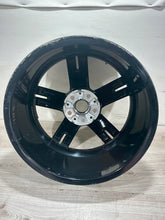Load image into Gallery viewer, 1x Alufelge 18 Zoll 8.5" 5x112 40ET 8746632 BMW 3 G21 G20 Rim Wheel FEL8000056065km