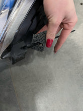 Laden Sie das Bild in den Galerie-Viewer, Frontscheinwerfer Ford Fiesta I H1BB13W030AD H1BB13W029AK Rechts oder Links SCH3539993525vi