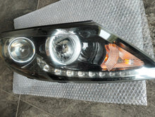 Laden Sie das Bild in den Galerie-Viewer, Frontscheinwerfer Kia Sportage 92102-3U250 LED Rechts Scheinwerfer Headlight SCH6549781502dy