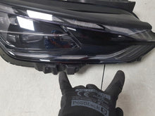 Laden Sie das Bild in den Galerie-Viewer, Frontscheinwerfer Kia Ev6 92101-CV1 92102-CV1 Full LED Rechts oder Links