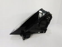 Laden Sie das Bild in den Galerie-Viewer, Frontscheinwerfer Audi Q2 81A941011 Full LED Ein Stück (Rechts oder Links) SCH5644372331tq
