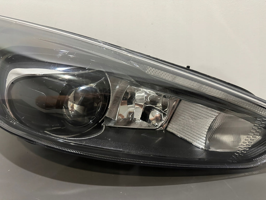 Frontscheinwerfer Ford Focus F1EB-13005-CF Rechts Scheinwerfer Headlight SCH1693540254to