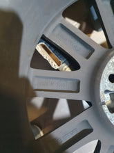 Load image into Gallery viewer, 1x Alufelge 18 Zoll 7.5" 5x108 50ET Glanz Silber 9809687377 Mazda 3008 Rim Wheel FEL2880733597pe