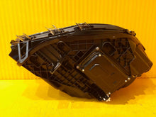 Laden Sie das Bild in den Galerie-Viewer, Frontscheinwerfer Mercedes-Benz Gla H247 A2479066107 Links Headlight SCH3584521808br