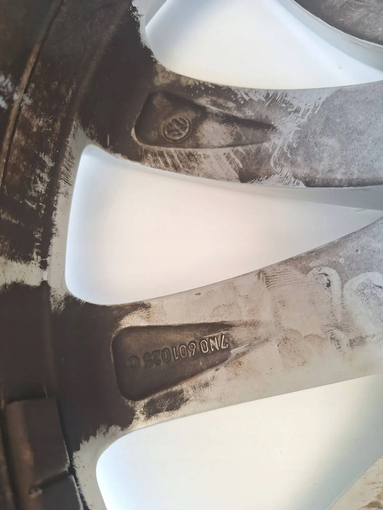 1x Alufelge 17 Zoll 7N0601025C VW Sharan Rim Wheel