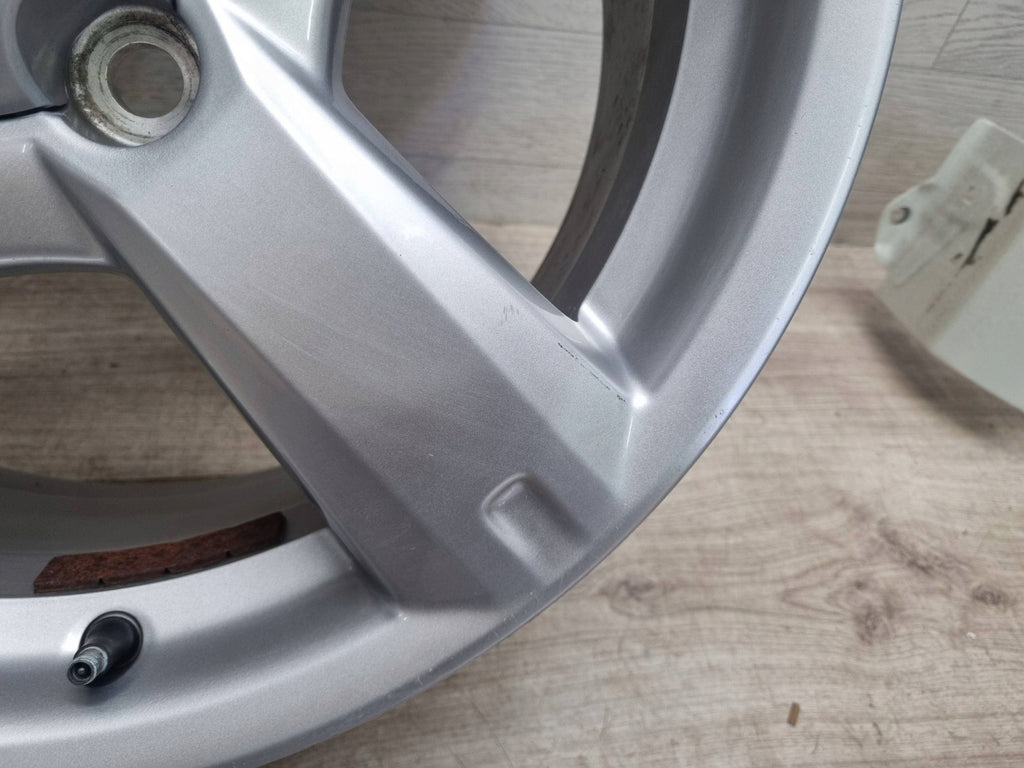 1x Alufelge 17 Zoll Toyota Rav 4 Rim Wheel FEL9524901466db