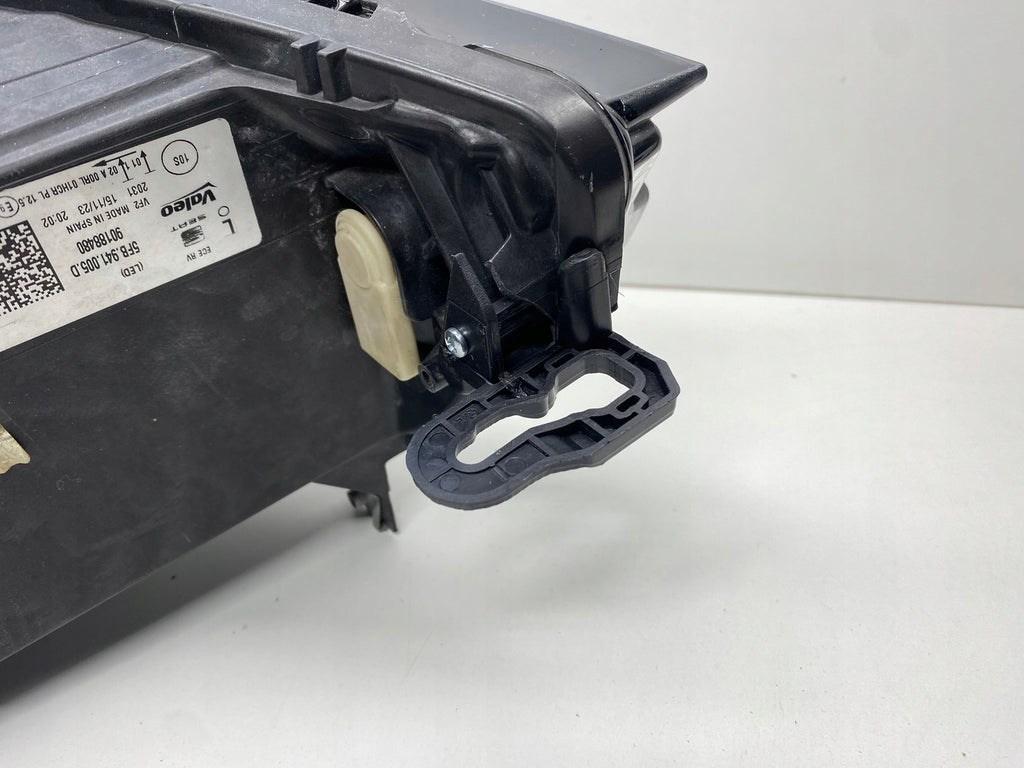 Frontscheinwerfer Seat Leon 5FB941005D Full LED Ein Stück (Rechts oder Links)