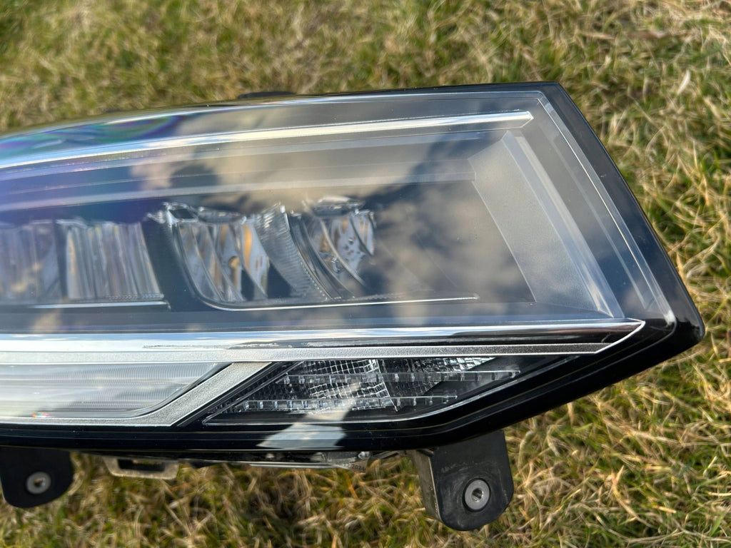 Frontscheinwerfer Audi Q2 81A941012C LED Rechts Scheinwerfer Headlight SCH6785065506ow