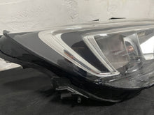 Laden Sie das Bild in den Galerie-Viewer, Frontscheinwerfer Opel Crossland X 462161423 13467968 Full LED Rechts oder Links