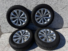 Load image into Gallery viewer, 4x Alufelge 17 Zoll 5NA601025 VW Tiguan Allspace Rim Wheel FEL3969001819pb