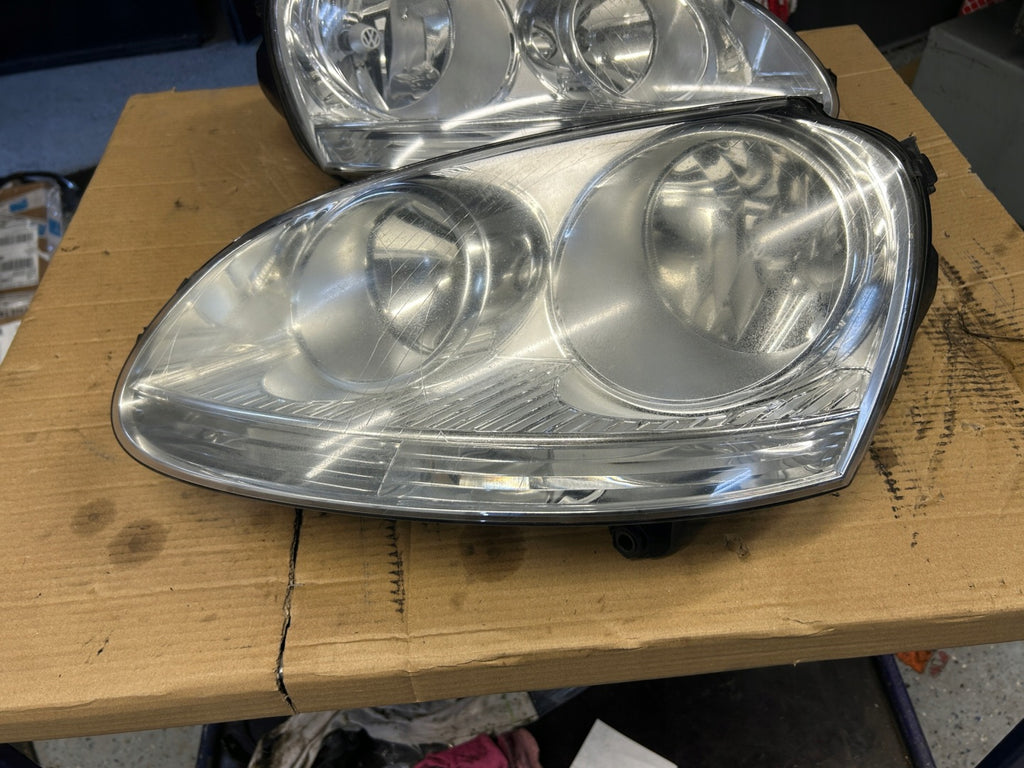Frontscheinwerfer VW Golf V 1K6941006N Ein Satz Scheinwerfer Headlight SCH2557541437fg