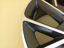 Load image into Gallery viewer, 1x Alufelge 18 Zoll 7.5" 5x114.3 55ET Glanz 52910-G4800 Hyundai I30 Iii FEL3440628439bk