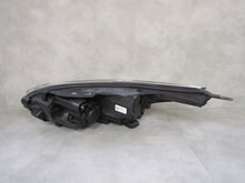 Load image into Gallery viewer, Frontscheinwerfer Kia Proceed 92102J7500 LED Rechts Scheinwerfer Headlight SCH3071287693xy