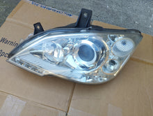 Laden Sie das Bild in den Galerie-Viewer, Frontscheinwerfer Mercedes-Benz Vito W639 A6398202861 Links Headlight