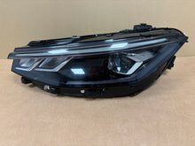 Load image into Gallery viewer, Frontscheinwerfer VW Passat 3J1941005 Links Scheinwerfer Headlight SCH5507478752hk