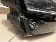 Laden Sie das Bild in den Galerie-Viewer, Frontscheinwerfer Skoda Karoq Rechts Scheinwerfer Headlight SCH3842298357ug