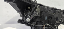 Load image into Gallery viewer, Frontscheinwerfer Toyota V Full LED Links Scheinwerfer Headlight SCH5030047206xk