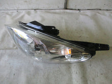 Load image into Gallery viewer, Frontscheinwerfer Hyundai I20 08R-92101-1J0XX Links Scheinwerfer Headlight