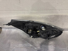 Laden Sie das Bild in den Galerie-Viewer, Frontscheinwerfer Renault Clio IV 260603442R 010340111000101253362 Links SCH4909602467yj