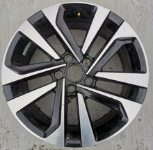 Load image into Gallery viewer, 1x Alufelge 17 Zoll 7.0" 5x112 45ET Glanz Schwarz 2GA601025R VW T-Roc Rim Wheel FEL9461625730uv