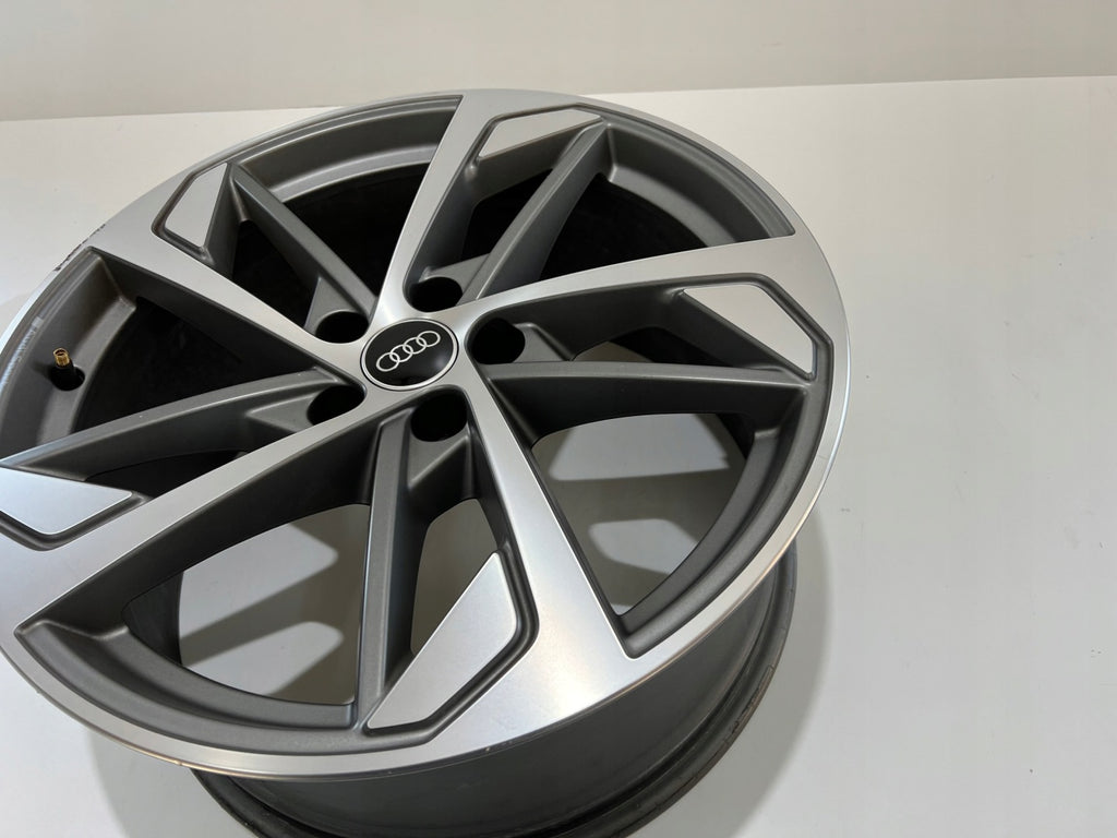 1x Alufelge 19 Zoll 8.5" 5x112 83A601025 Audi Q3 Rim Wheel FEL2190030000aw