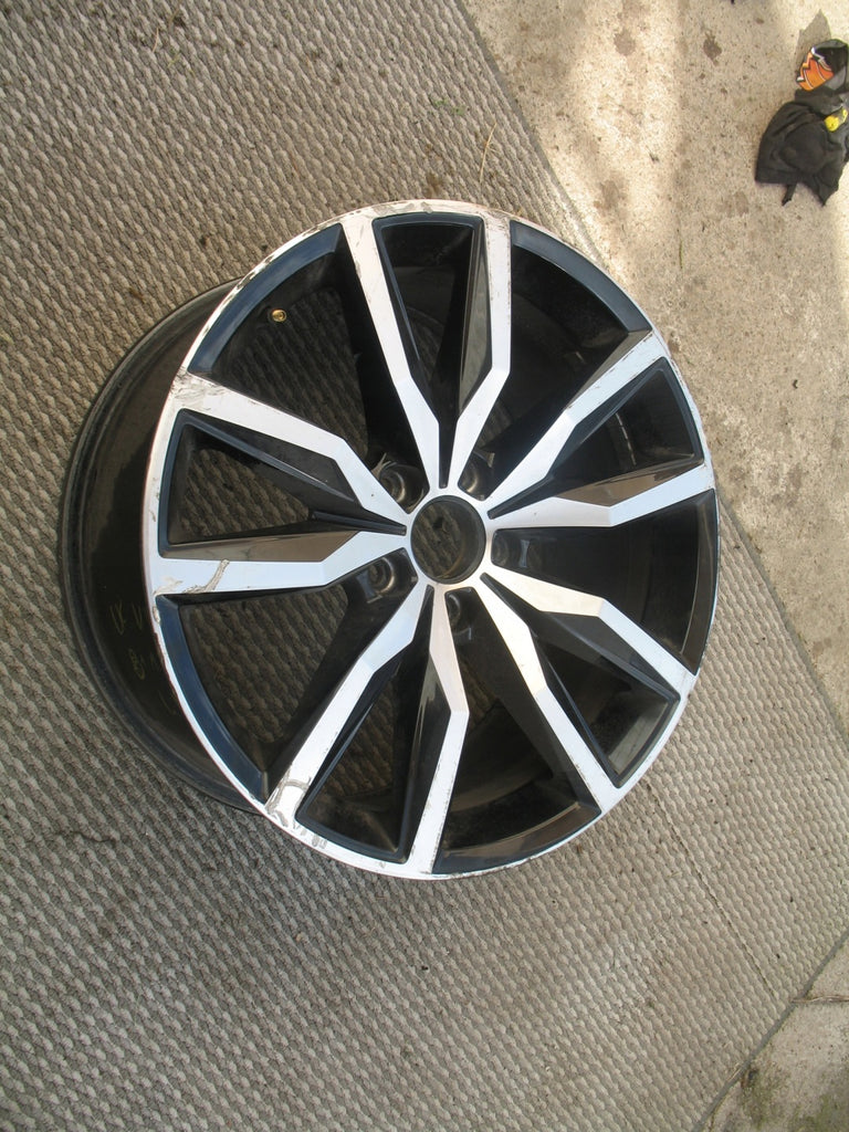 1x Alufelge 18 Zoll 8.0" 5x112 41ET Glanz Schwarz 1K8601025M VW Scirocco FEL6819261936rp