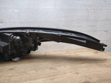 Laden Sie das Bild in den Galerie-Viewer, Frontscheinwerfer Toyota C-Hr 81110F4180 Rechts Scheinwerfer Headlight SCH1322797174dh
