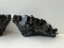 Load image into Gallery viewer, Frontscheinwerfer Skoda Superb III 3V1941015D 3V1941016D LED Rechts oder Links