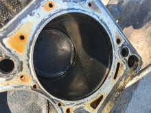 Laden Sie das Bild in den Galerie-Viewer, Motorblock Audi A4 B6 AVK 3.0 Benzin Unkomplett MOT4727287858gr