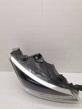 Laden Sie das Bild in den Galerie-Viewer, Frontscheinwerfer Seat Ibiza 6F1941008 90120773 LED Rechts Headlight