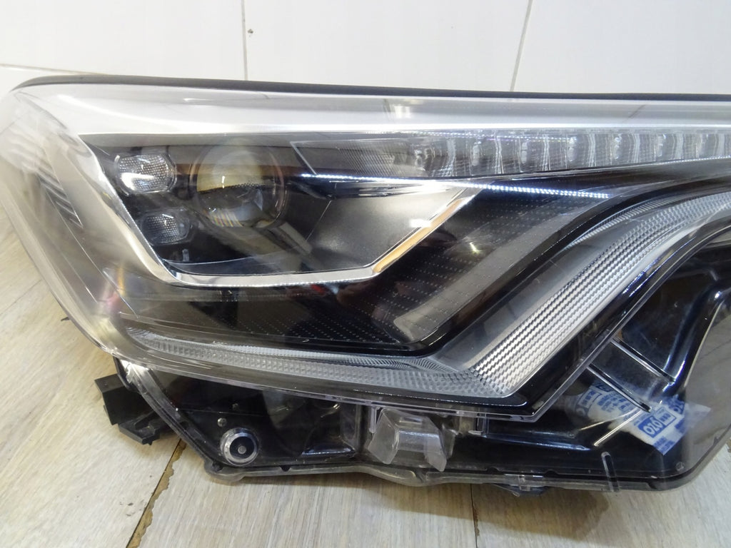 Frontscheinwerfer Toyota C-Hr 81110-F4071-00 Rechts Scheinwerfer Headlight SCH7765903697lm
