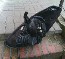 Load image into Gallery viewer, Frontscheinwerfer Hyundai H1 Starex 92102-4H0XX Rechts Scheinwerfer Headlight