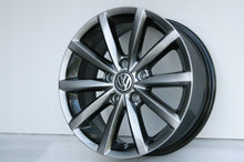 Laden Sie das Bild in den Galerie-Viewer, 4x Alufelge 16 Zoll 6.5" 5x112 Glanz 5G0601025BQ VW Passat Beetle Touran Jetta FEL3714780751td