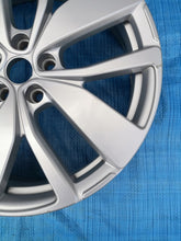Laden Sie das Bild in den Galerie-Viewer, 1x Alufelge 20 Zoll 6.5" 5x114.3 33ET 403006854R Renault Scenic Rim Wheel FEL3240561054es