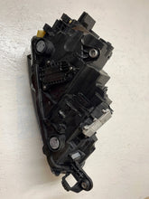 Laden Sie das Bild in den Galerie-Viewer, Frontscheinwerfer Skoda Scala 657941015A LED Ein Stück (Rechts oder Links) SCH1014949387fy